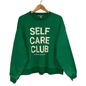 H&M Women’s Green Sweatshirt Cover Print Front